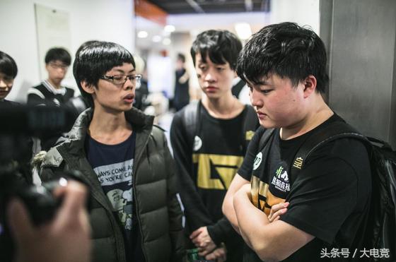 外网热议we击败tes,国外网友评价we战队