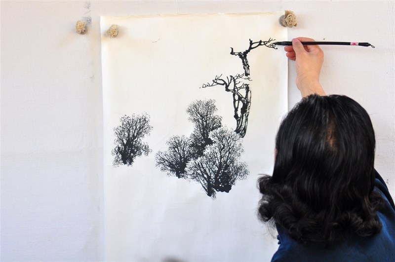 最新曾刚彩墨山水画技法,曾刚彩墨山水技法教学宝典