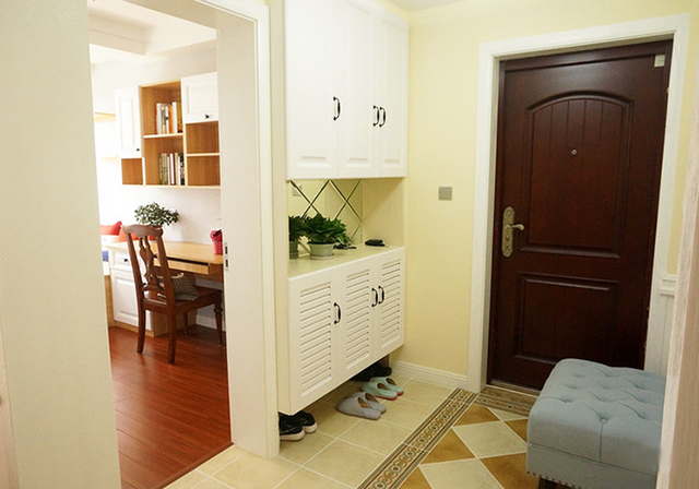 澶翠竴娆¤鍘ㄦ埧瑁呬袱涓棬,鍎跨鎴胯姗辨煖