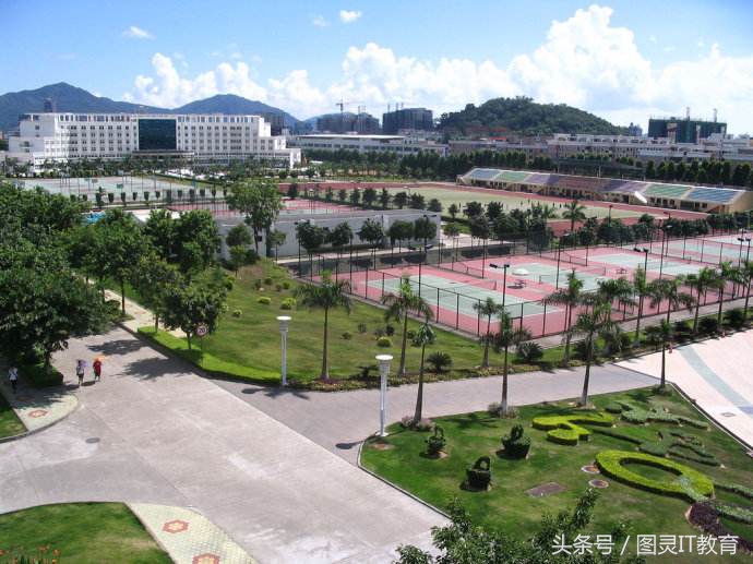 国内“环境最好”10所大学，清华第7，没有北大！