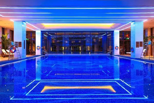 滇池度假区华邑酒店,昆明南亚之门华邑酒店