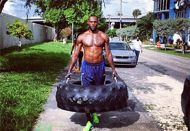 詹姆斯饮食节目,詹姆斯球员饮食