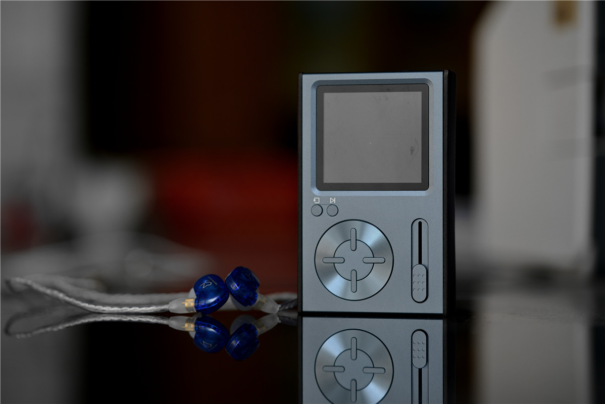 全面杂食+檀木香，七彩虹C10发烧*放播**器体验谈