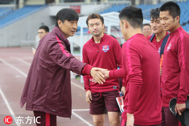 “一起登上进步的快车”力帆踩场训练要与建业比拼学习