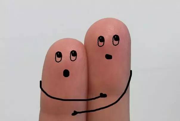 手指小月牙代表健康,手指月牙越多越好还是越少越好