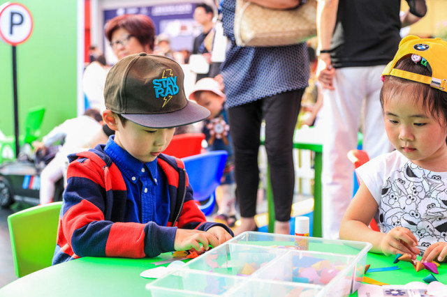 顶尖骑手比赛,环球马术冠军赛开赛