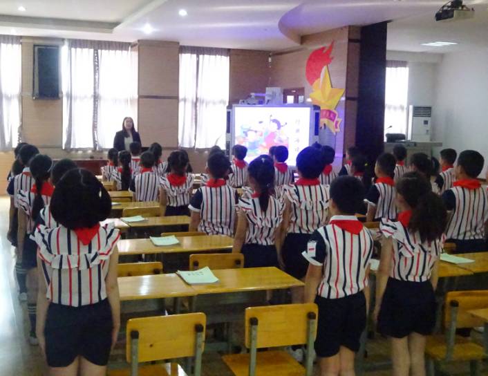 幼儿园小学生活什么样子,小学长什么样的呢