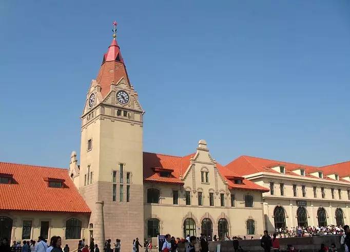 外地人有福了!是谁整理的这本青岛玩乐指南?我要奖励他!