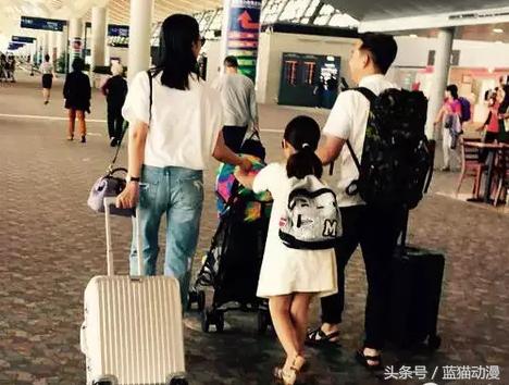 亲子装搭配,国际风亲子装