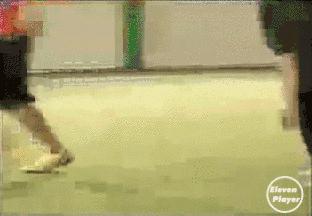 足球过人实用技巧书籍老版,足球过人技巧书本