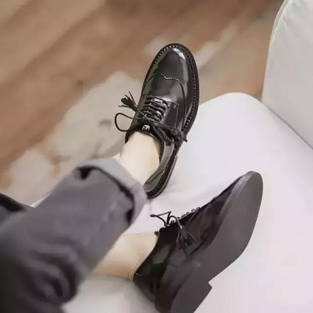 平底鞋怎么搭配好穿,平底鞋如何搭配出高级感