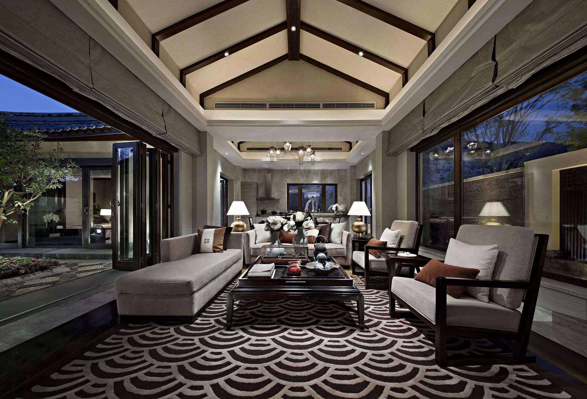 招财进宝弥勒佛摆件放在财位,客厅财位怎么布置才能招财进宝