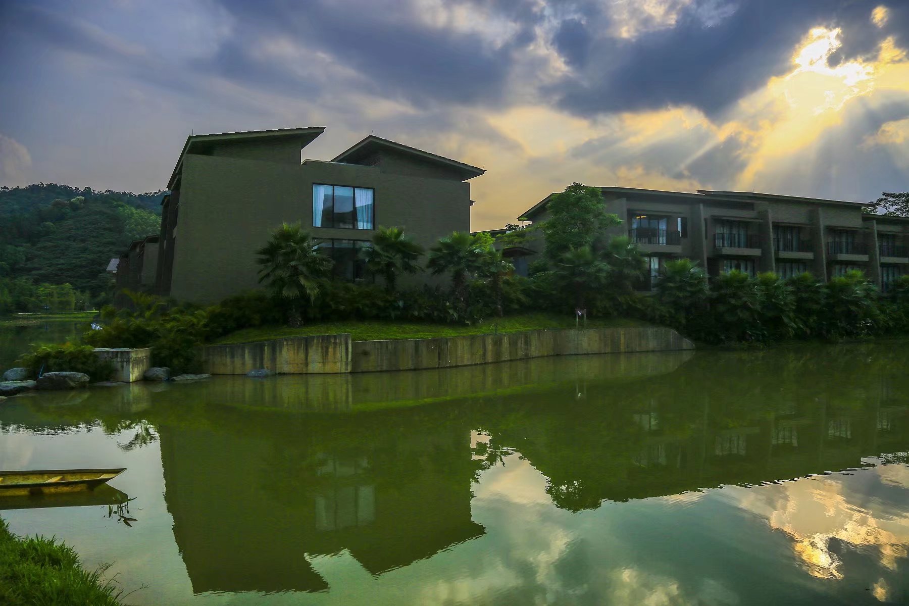 这样的休闲度假方式也很不错