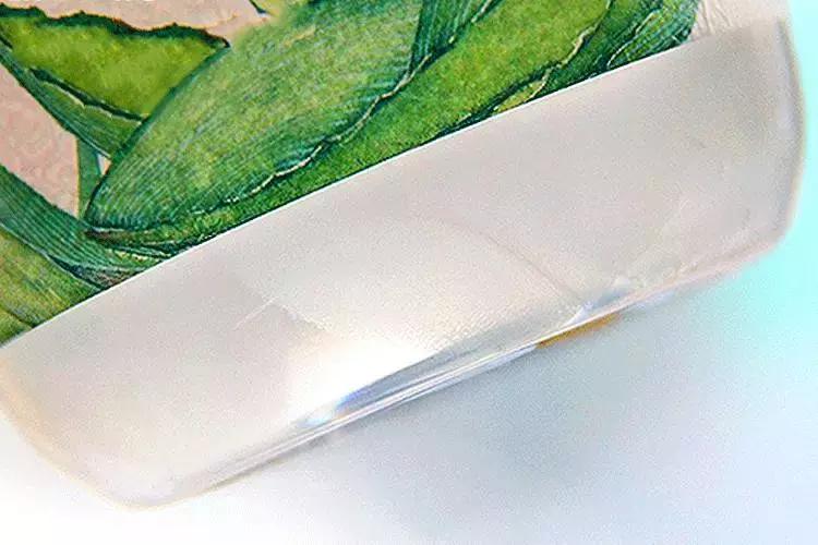 为了自己的皮肤，这位小伙却在“毁容线”上，寻找了3300公里