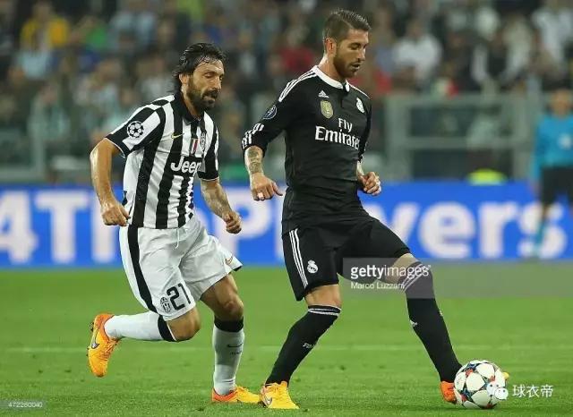 皇马球迷文化底蕴,皇马17-18赛季球衣解读