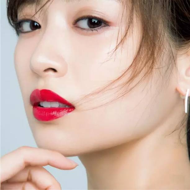 谁用谁好看？别傻！懂得选“命定口红”才是硬道理