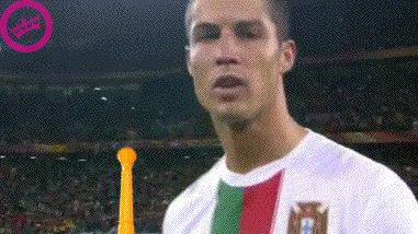 足球搞笑庆祝动作gif,足球过人gif