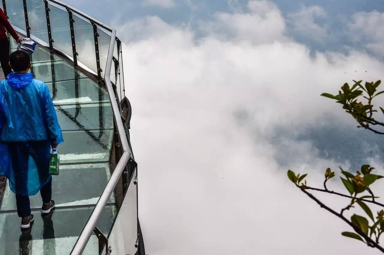 北石：江西上饶灵山告诉我，原来石头也可以一柱擎天！