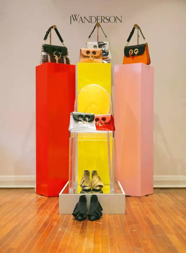 那些潮人喜欢在哪买衣服,潮人在哪挑衣服