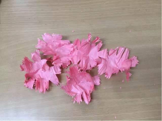 母亲节礼物手工康乃馨用卫生纸折,母亲节的康乃馨怎么做视频