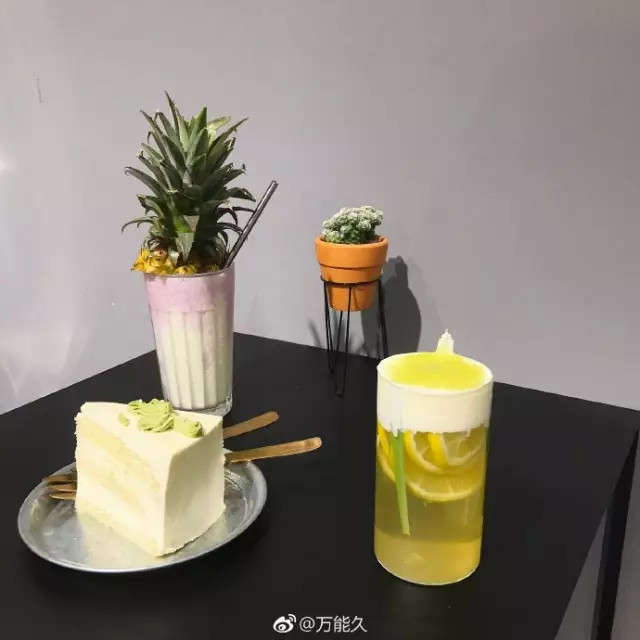 和喜欢的人下午喝咖啡,咖啡店和喜欢的人一起去