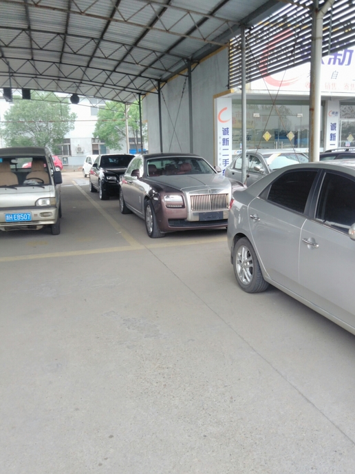 太有钱了！浙江二手车从业者带你看看正在准备过户的二手豪车们