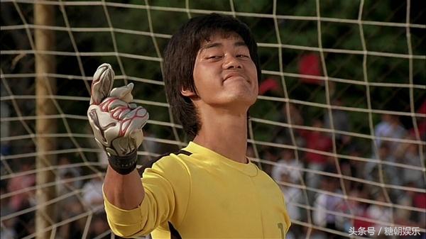 少林足球星爷陈国坤杀青,陈国坤和周星驰的少林足球电影