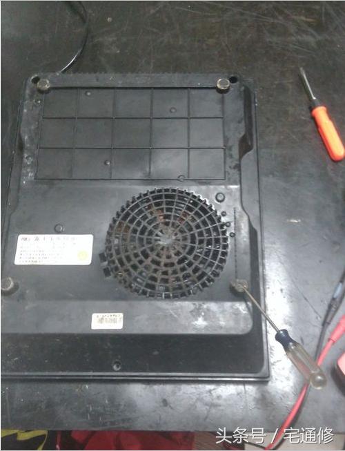 电磁炉不通电的原因及维修方法,电磁炉通电有嘀声就是开不起机