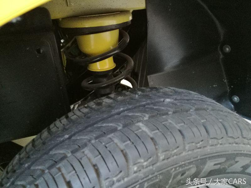 塔塔nano最便宜车,塔塔nano对比老年代步车