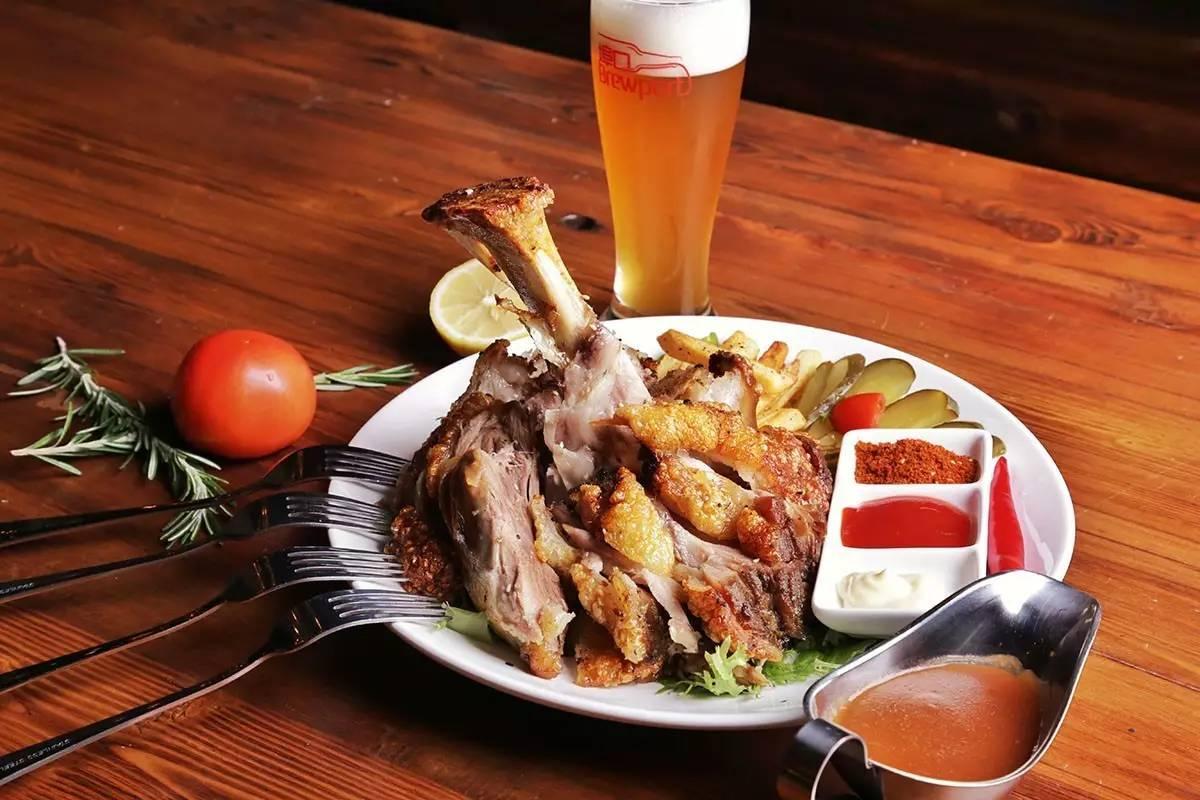 重庆吃火锅喝啥啤酒,去重庆吃火锅一定要喝的啤酒