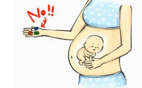 「孕妇禁用」女子不知怀孕，吃药治粉刺致胎儿畸形