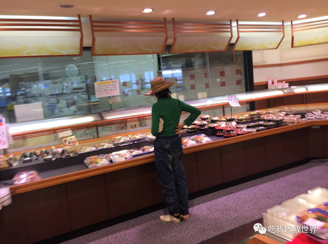 鎴戝湪妯辫姳灏忛晣,鍦ㄦū鑺遍鑸炵殑瀛ｈ妭