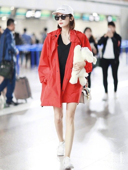 娜丽丝防晒喷雾娜扎,娜扎喷雾防晒测评