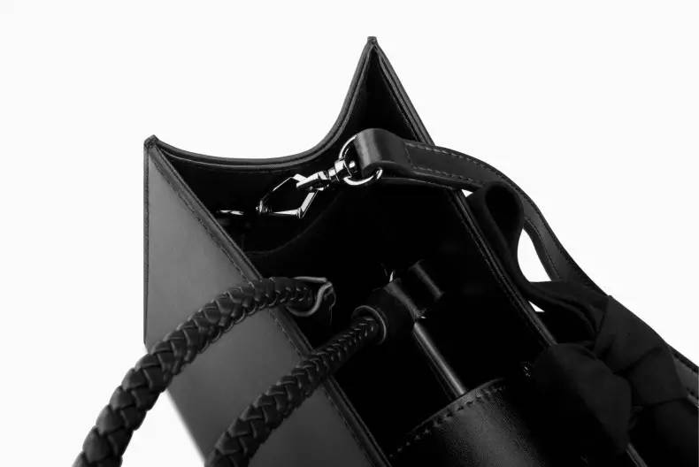 适合入手的入门级奢侈手袋,去繁从简的极简魅力