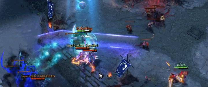 B神SVEN怒冲脸奇迹哥黑鸟被手撕全动图