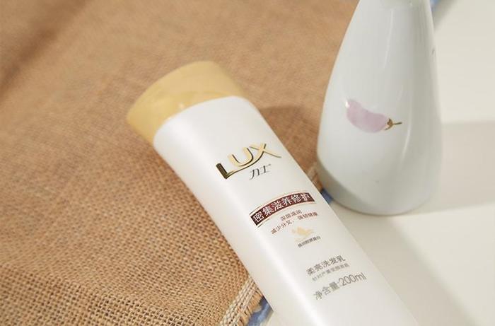 细软发质拉直很毛躁,细软发质烫法式卷偏直怎么回事