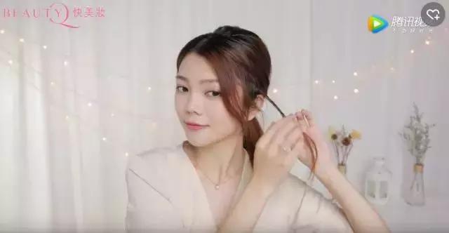 中长发不用打理的发型,不长不短满头卷打理方法