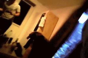 这个神器,让你家电视秒变超级大Pad