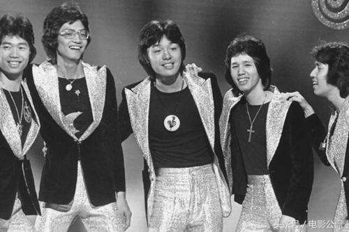 谭咏麟与张国荣之争的过程,谭咏麟张国荣巅峰期有多强