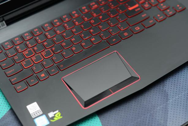 联想拯救者r720和y7000哪个好,联想拯救者r720-151kbn怎么样