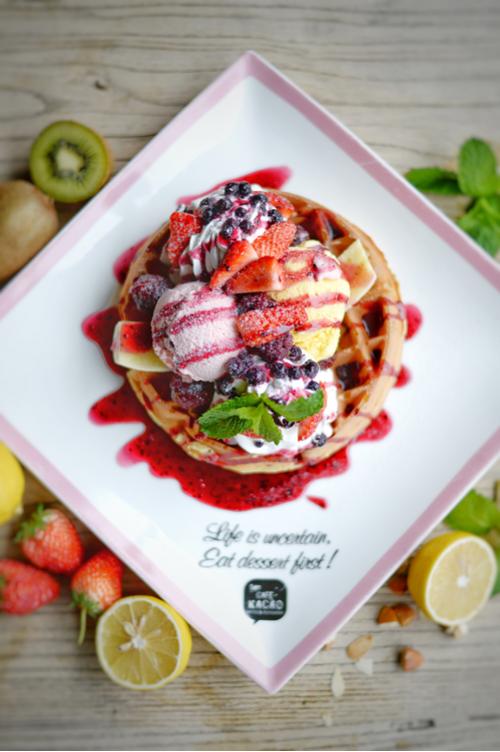 邱莹莹应勤初次咖啡馆见面,欢乐颂邱莹莹咖啡馆瑞幸