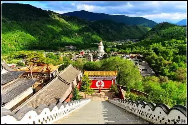 五台山菩萨顶圆寂照片,五台山菩萨顶游记视频