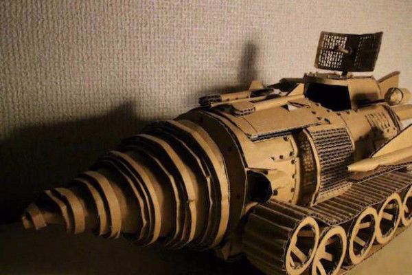 给自己一个买买买的理由,日本小姐姐把快递纸箱玩出了新花样!