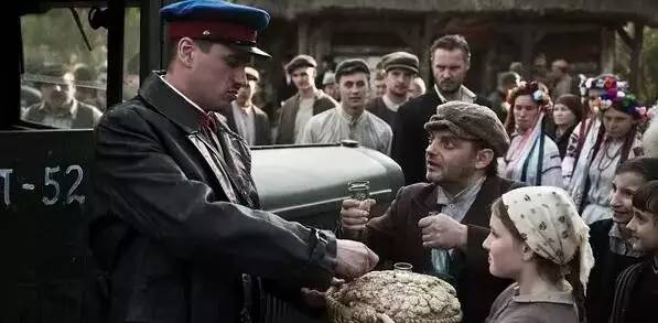 再现地狱！扣眼掏肠、滚水刮皮、焚烧幼童，这只是真实的十分之一