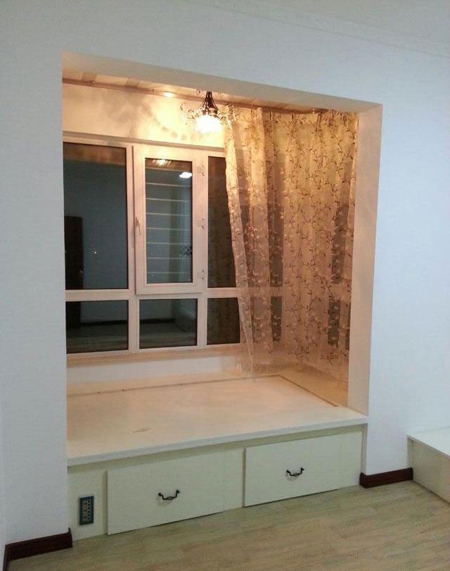 昆明未名城现代简约装修，打开衣柜吓了一跳，竟然藏了个卫生间！