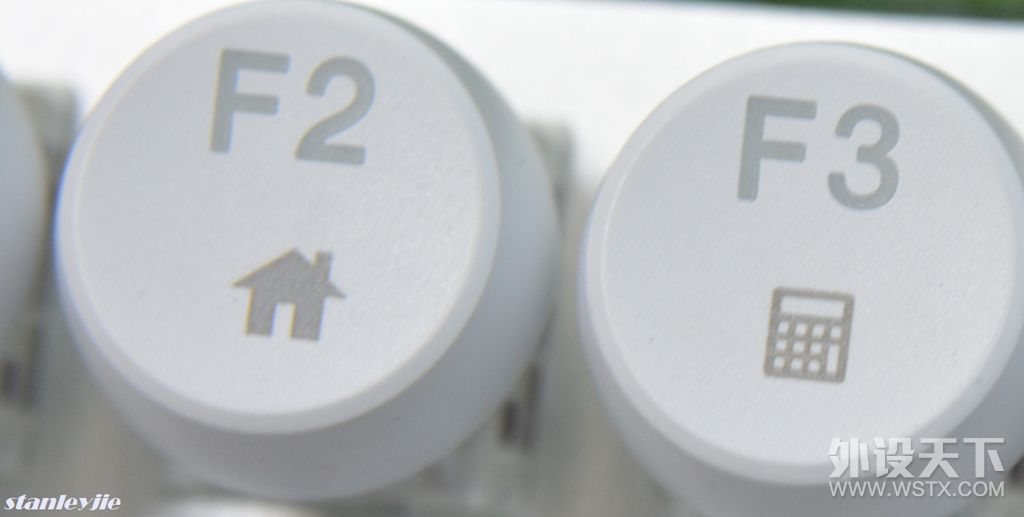 腹灵光轴机械键盘怎么样,红轴104机械键盘测评