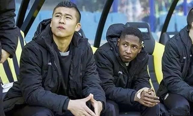 吹完张玉宁又捧叶尔凡，小成就却大追捧，这是幸还是不幸？