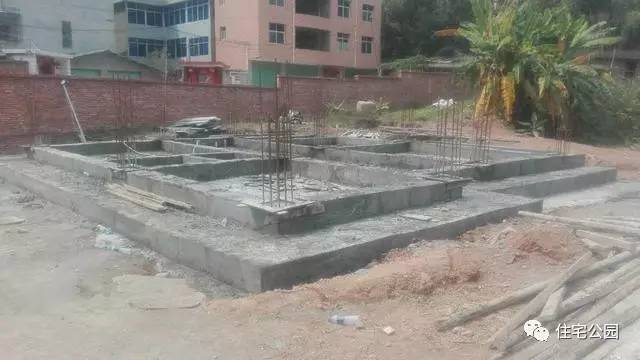 软地基怎样做才牢固,地基怎么做最牢固又便宜