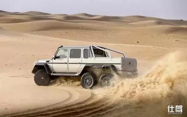 奔驰g63amg越野700匹马力,奔驰g63amg6x6