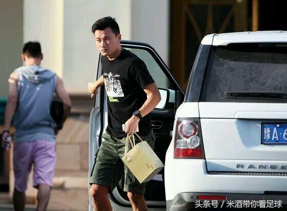国足豪车,中国足球队武磊座驾